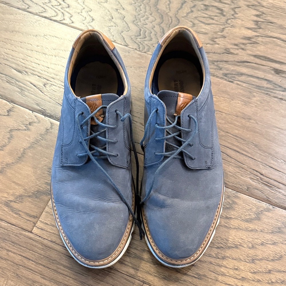 Johnston & Murphy true foam Oxford